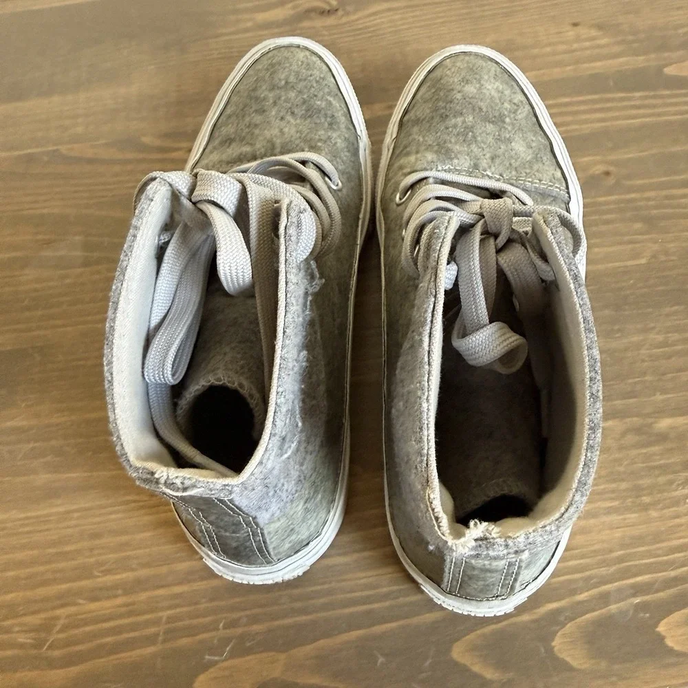 Converse Unisex Mens 5/Womens 7 Grey Chuck Taylor All Star Lunarlon Sole Sneaker